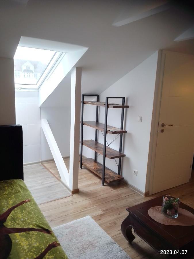 Am Bahnhof Apartment Werneuchen Exterior photo